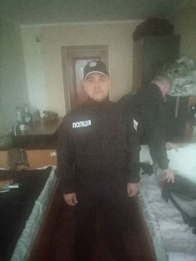  ,   Dima, 41 ,   ,   , c , 