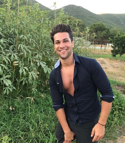  ,   Mehmet, 27 ,   ,   , c 