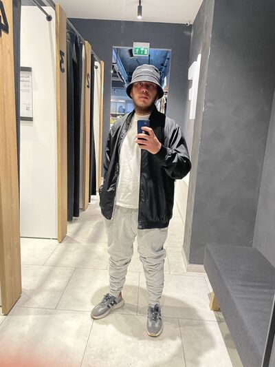 ,   Giorgi, 28 ,   ,   