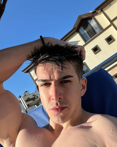  ,   Aslan, 37 ,   ,   