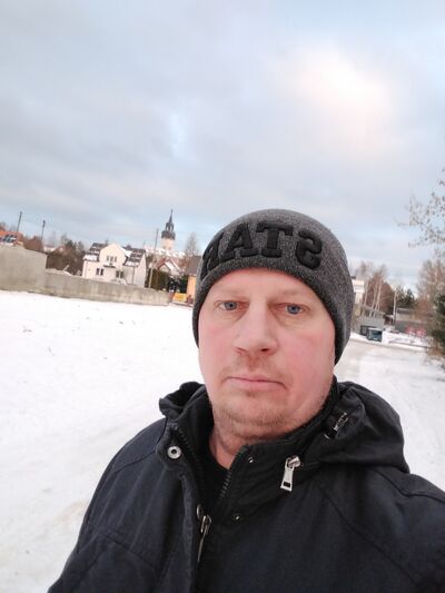  ,   Ruslan, 44 ,   ,   