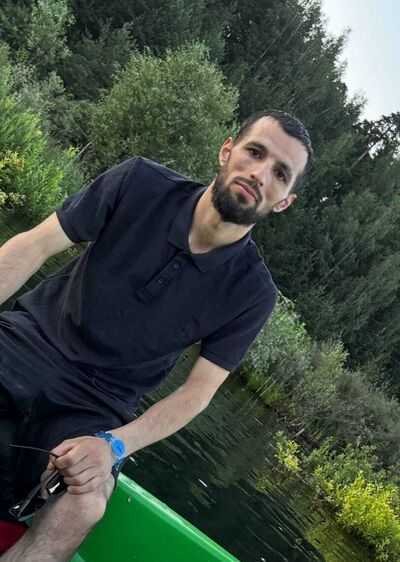  ,   Nurik, 26 ,   ,   