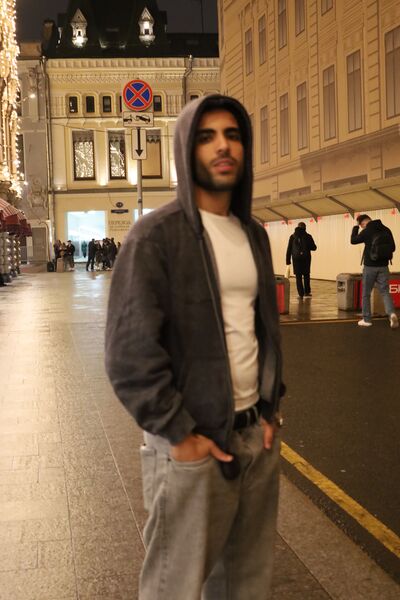  ,   Bryn, 24 ,   ,   