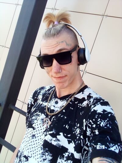  ,   ˸, 25 ,     , c 