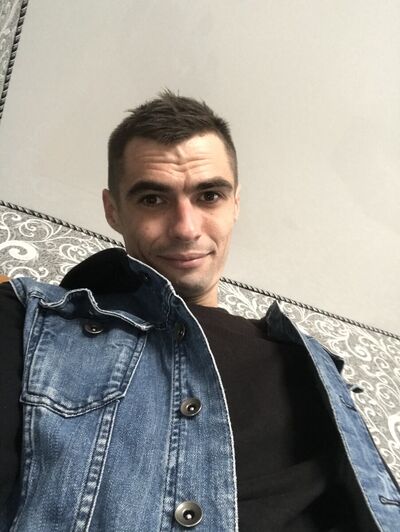 ,   Artem, 33 ,   ,   , c 