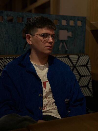  --,   , 22 ,   ,   