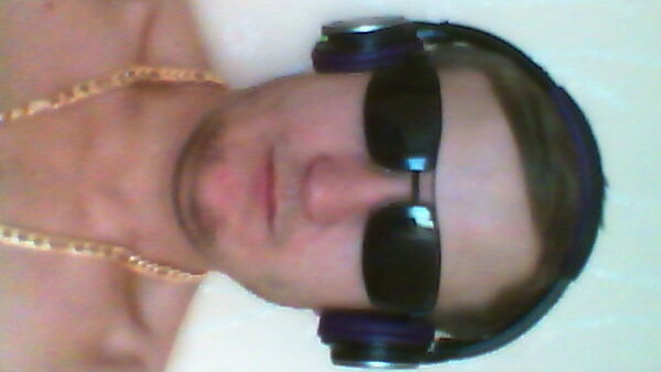  ,   Igor, 37 ,   ,   , c , 
