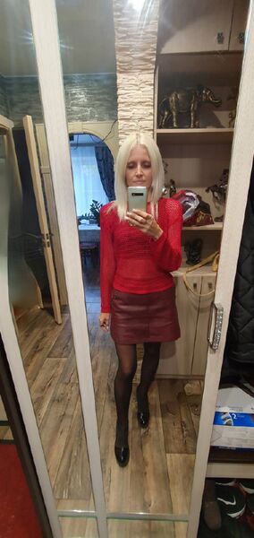  ,   Nik, 40 ,  