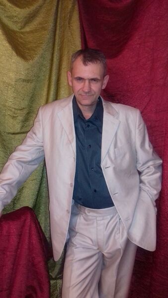  ,   Alex, 49 ,   