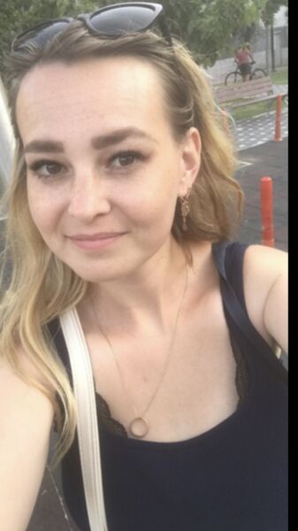 ,   Anna, 33 ,   c , 