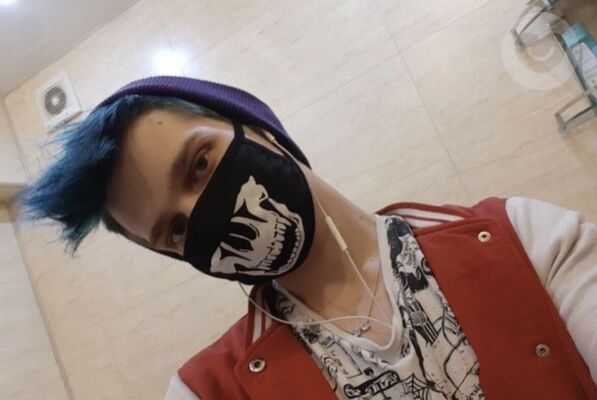  ,   Nik, 25 ,   ,   