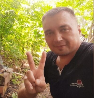  ,   Evgenii, 47 ,   c 