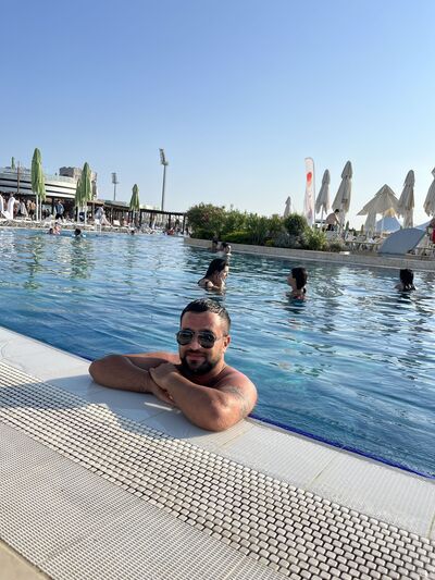  ,   Bakinech, 31 ,   ,   