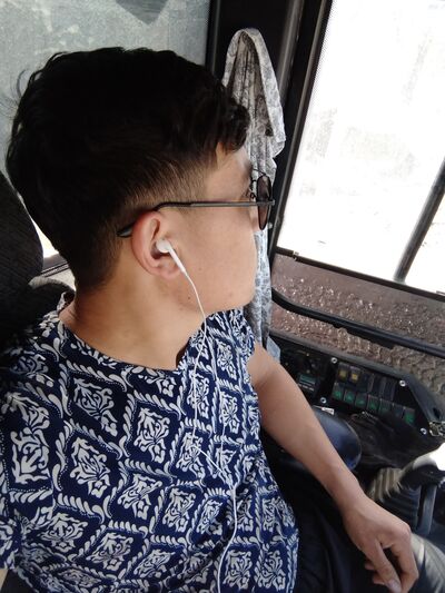  ,   Begzodbek, 28 ,   ,   