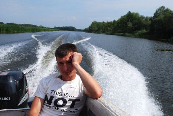  ,   Ruslan, 37 ,     , c 