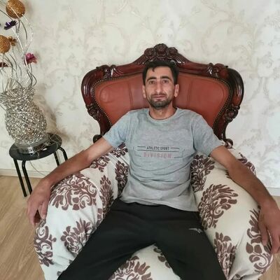  ,   Rafi, 38 ,   ,   