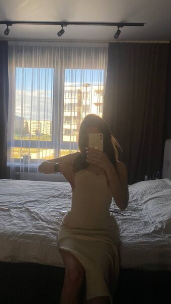  ,   Kris, 23 ,   ,   