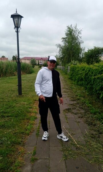  ,   Zhenya miron, 42 ,     , c 