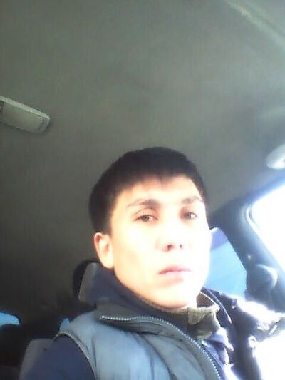  ,   Alex, 34 ,   c , 