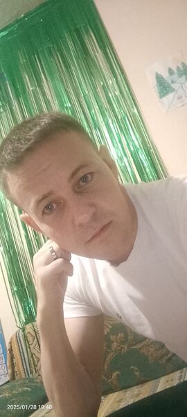  ,   Rustam, 32 ,   ,   , c 