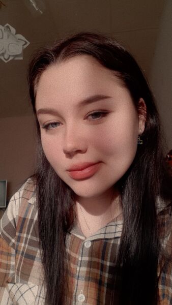  --,   Nina, 20 ,     