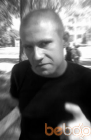  ,   Darik, 40 ,  