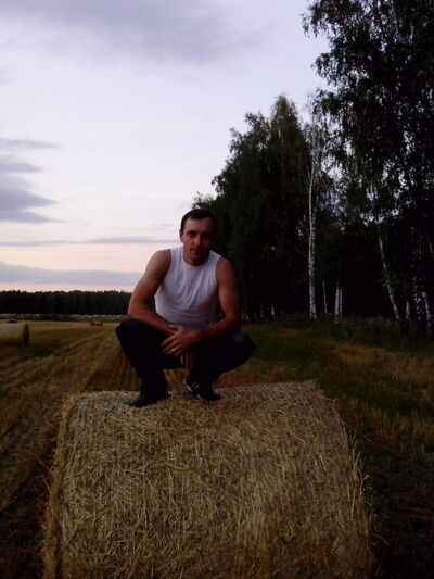  ,   Alex, 43 ,   ,   , c 