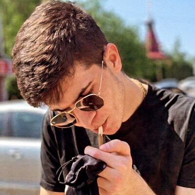  ,   Edgar, 24 ,   ,   