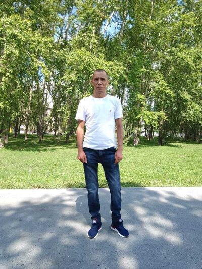  ,   Artur, 40 ,   ,   , c , 