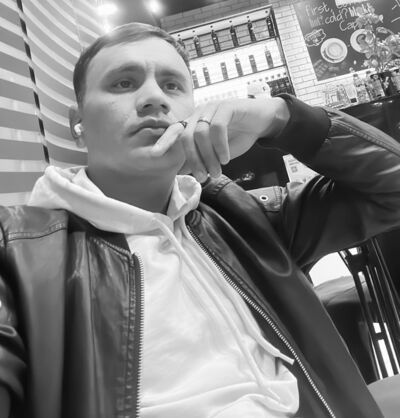  ,   Alisher, 32 ,     