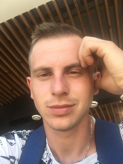  ,   Oleg, 28 ,   