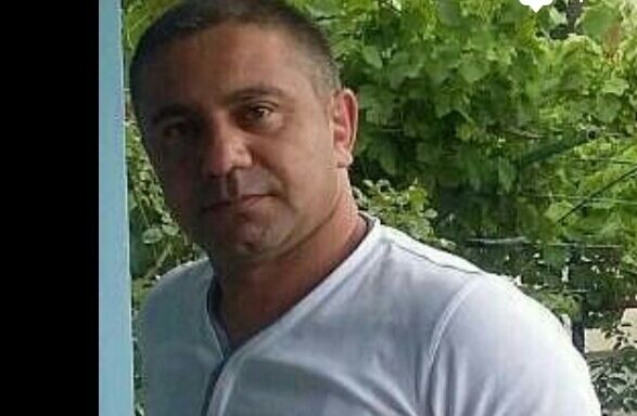  ,   khmed, 44 ,   c 