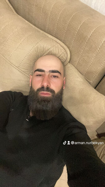  ,   Arman, 26 ,   ,   