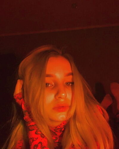 Знакомства Зерноград, фото девушки Юля, 22 года, познакомится для флирта, любви и романтики
