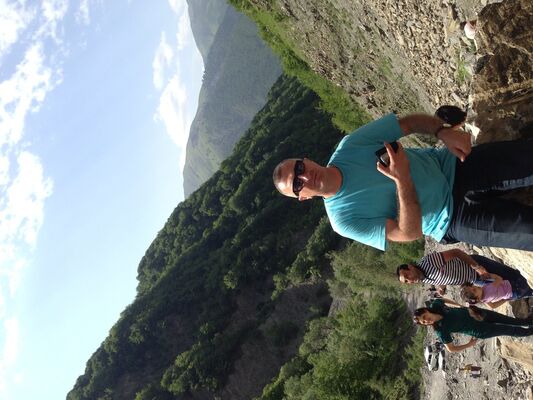  ,   Farid, 49 ,   ,   , c 