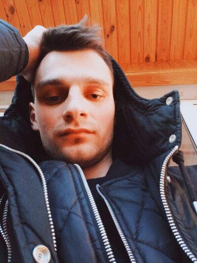  ,   Vadim, 33 ,  