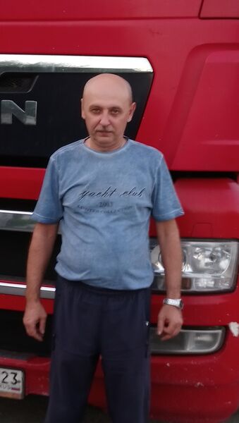  ,   Roi, 51 ,   ,   , c 