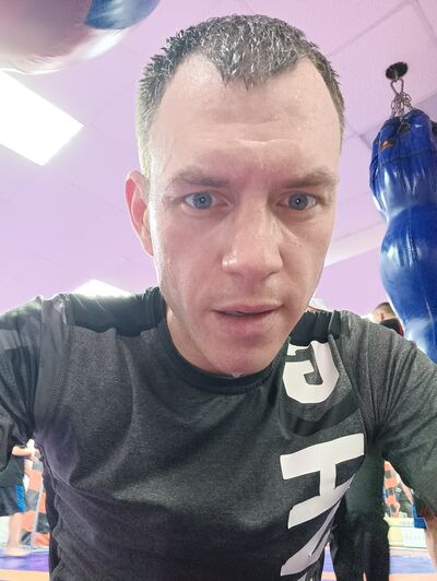  ,   Max, 37 ,   ,   