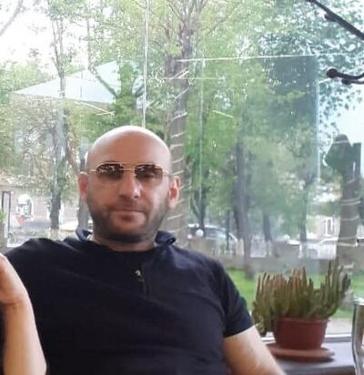  ,   Karen, 42 ,   ,   , c 