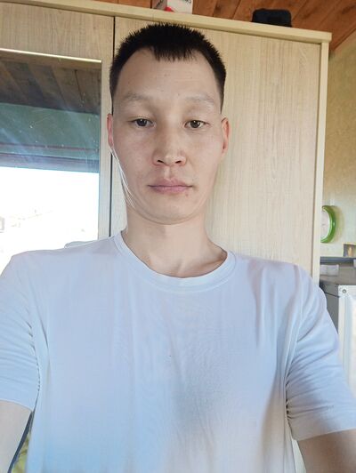  -,   Anton, 39 ,   ,   , c , 