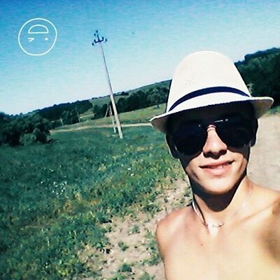  ,   Oleg, 27 ,   