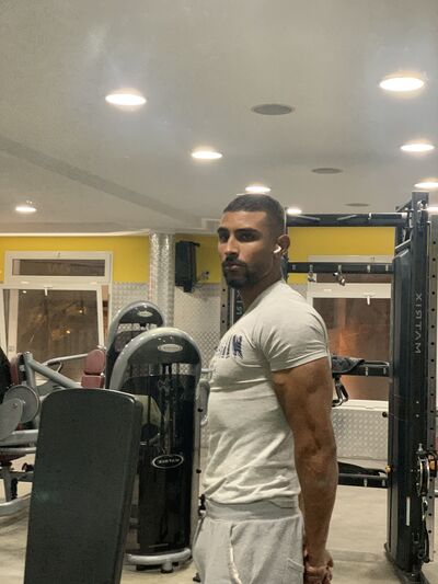  ,   Mohamed, 22 ,   ,   , c 