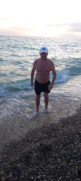  ,   Oleg, 57 ,   c 