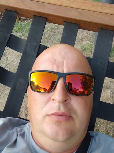  Piaseczno,   Bohdan, 37 ,   c , 