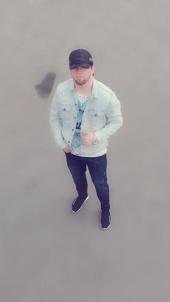  ,   Timur, 32 ,   ,   , c 