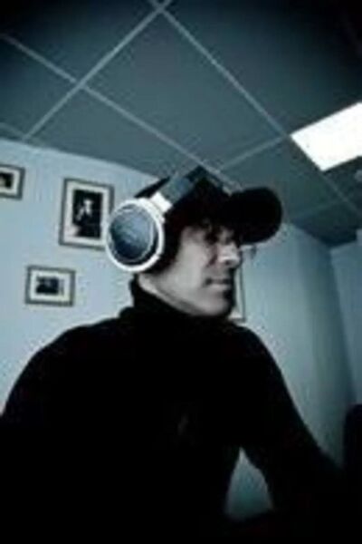  -,   Mikhail, 47 ,   ,   , c , 