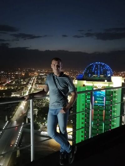  ,   Maksim, 35 ,   ,   