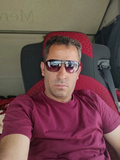 ,   Erdal, 44 ,   ,   
