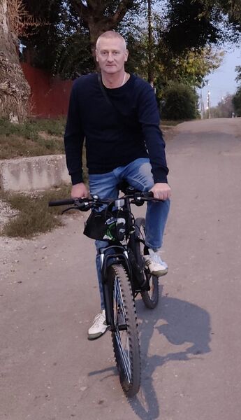  ,   Ivan, 49 ,   ,   , c 