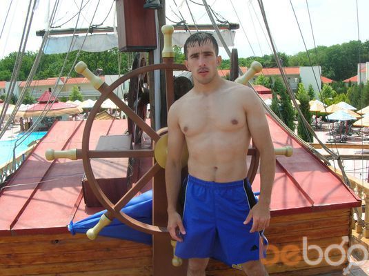  1741627  Ilkin, 39 ,    